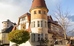 Hotel 1912